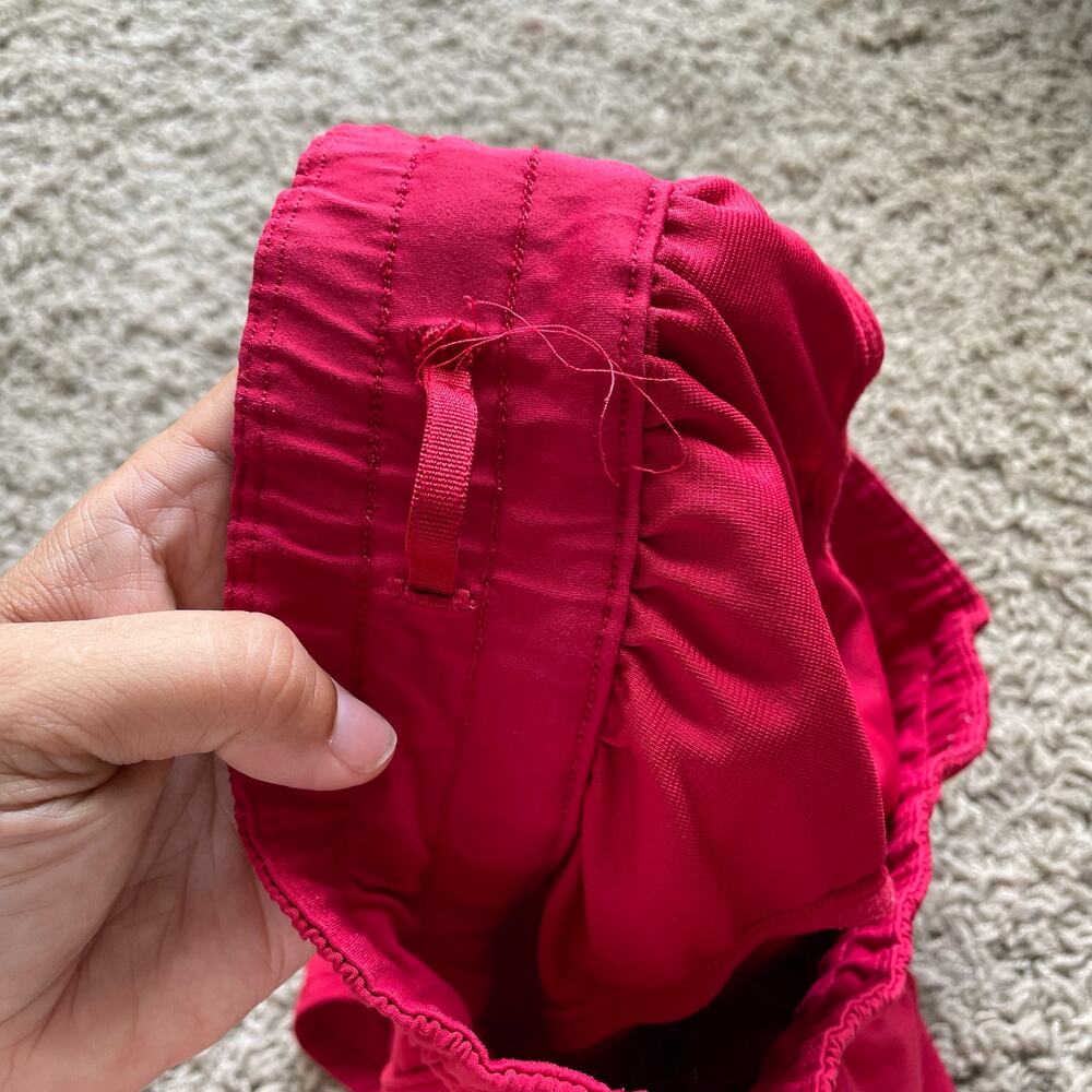 Lululemon Tracker Short V *4" in Red Lined size 8 - Picture 7 of 14